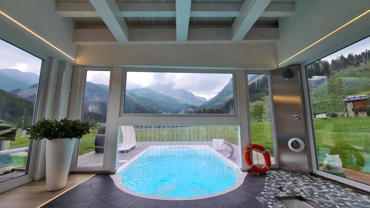Hotel Vienna San Martino Di Castrozza Eksteriør billede