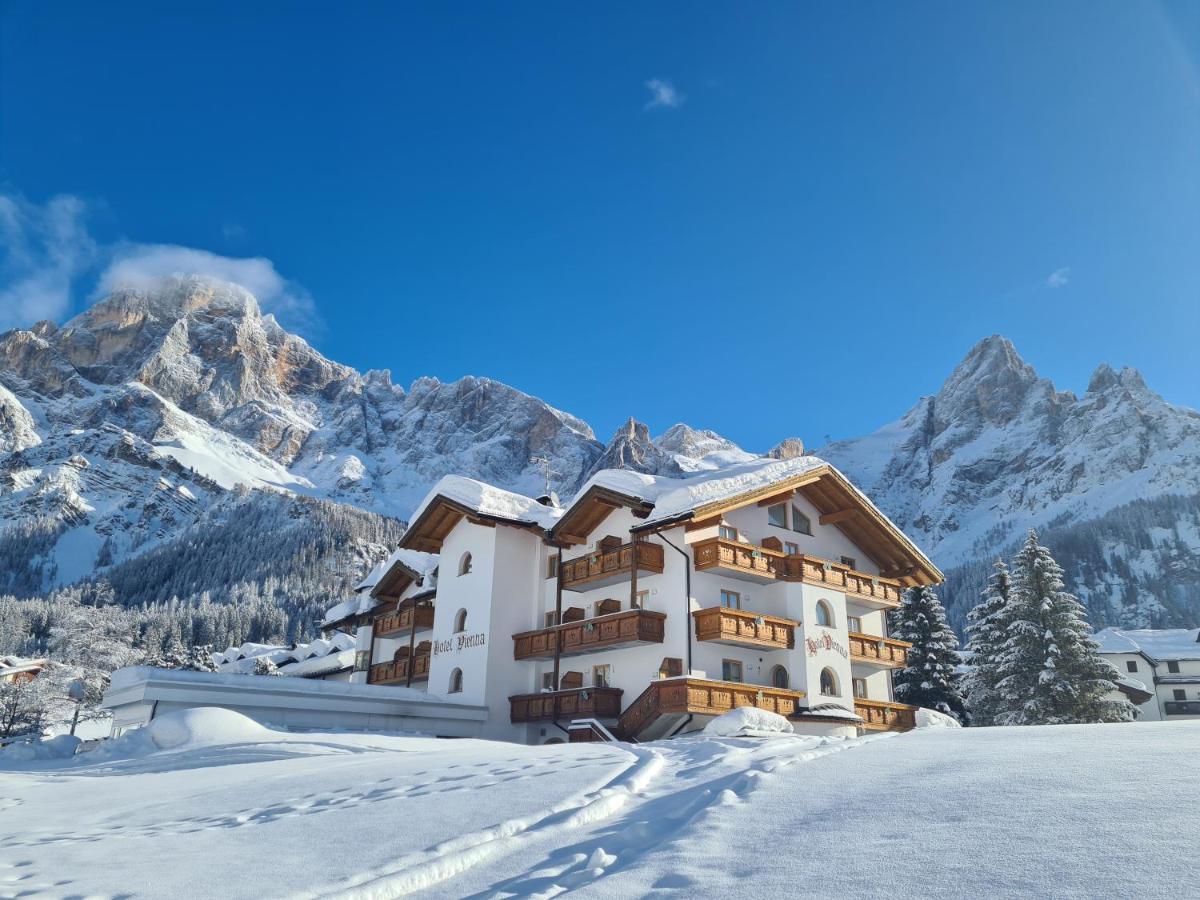 Hotel Vienna San Martino Di Castrozza Eksteriør billede