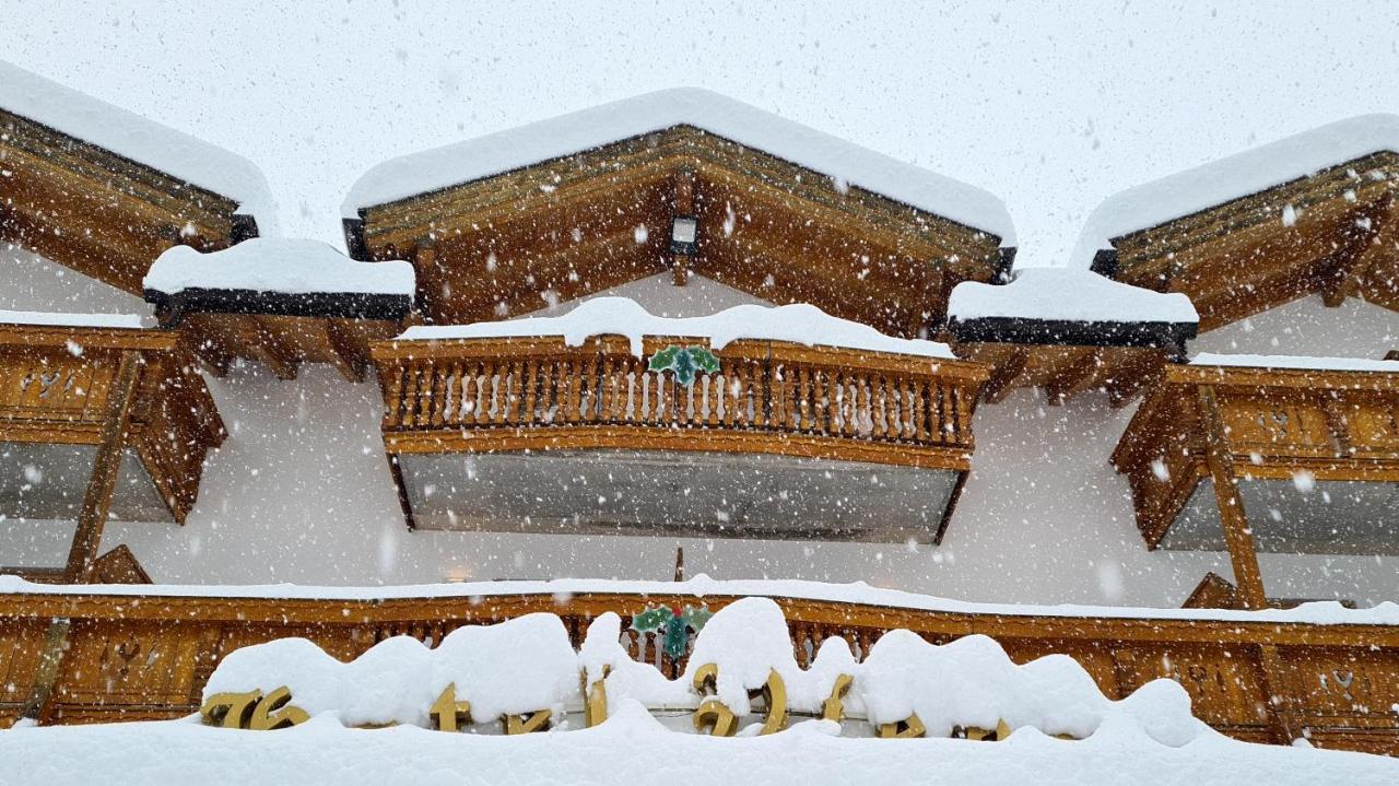 Hotel Vienna San Martino Di Castrozza Eksteriør billede