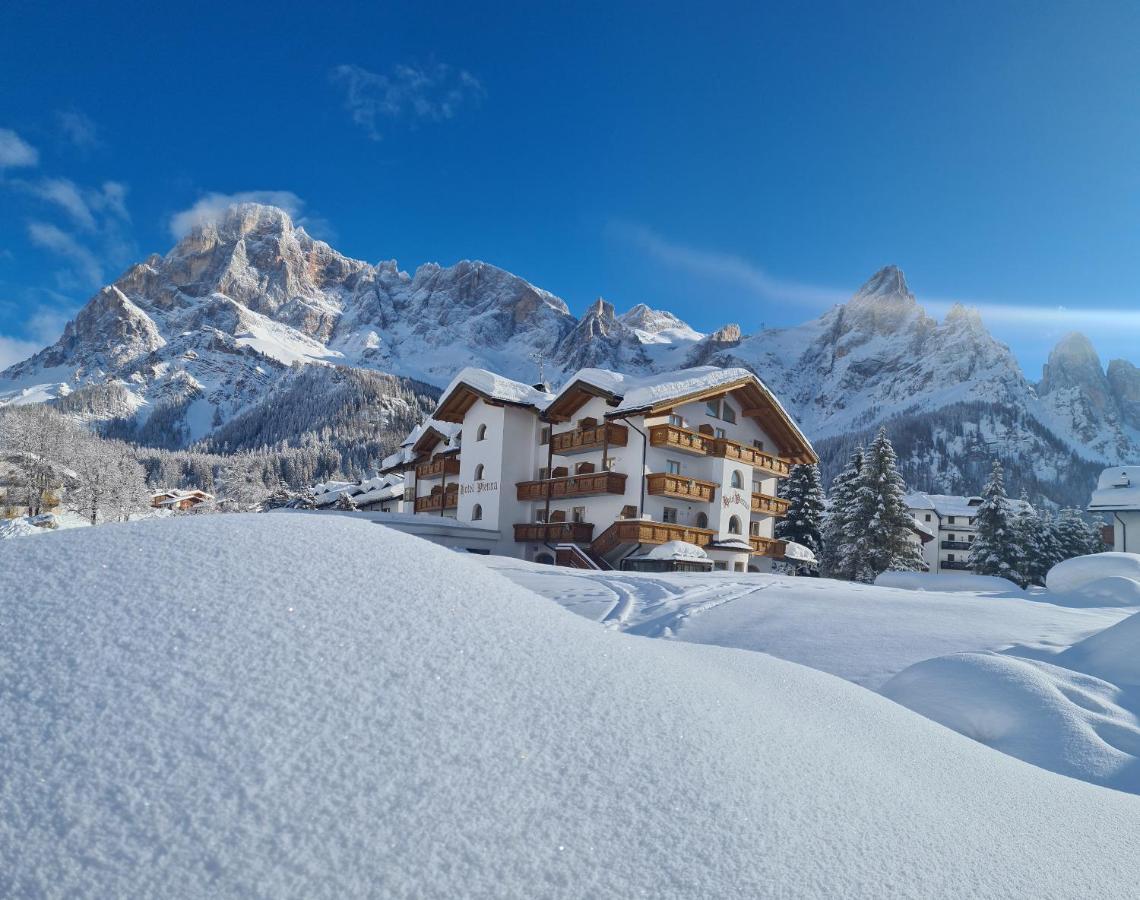 Hotel Vienna San Martino Di Castrozza Eksteriør billede
